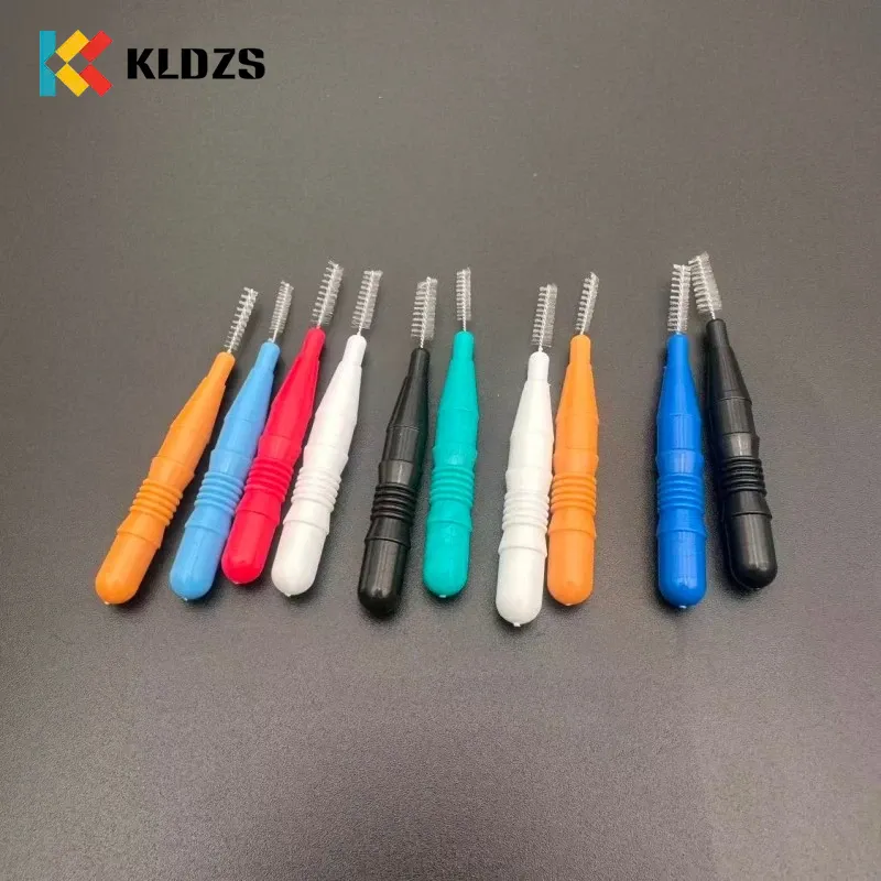 Kabak Şeklinde Diş Arası Fırçası